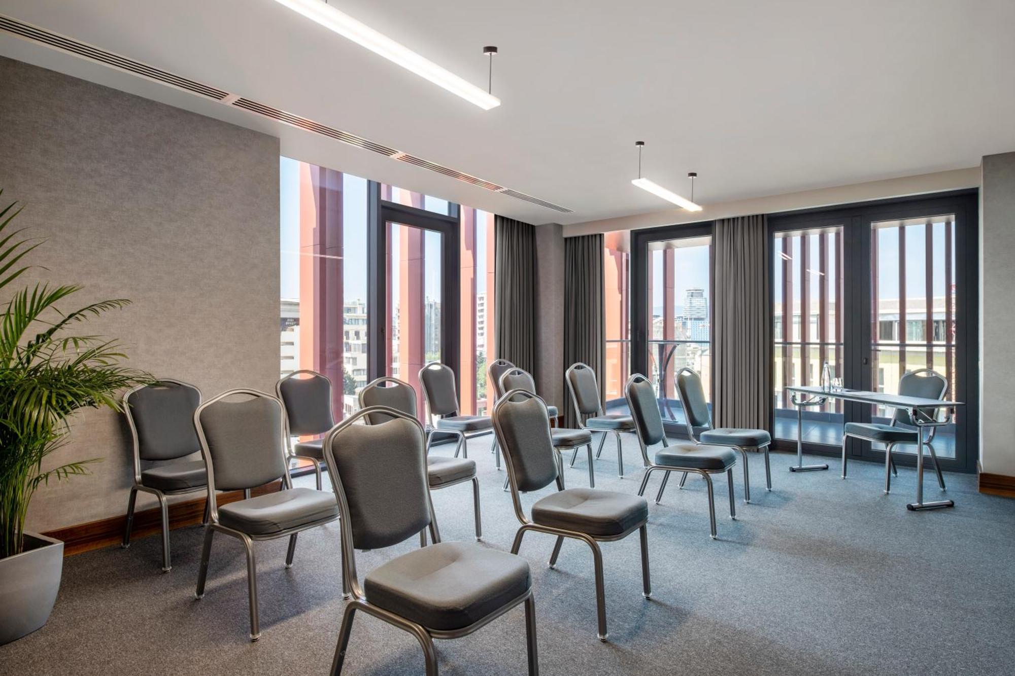 Tbilisi Philharmonic Hotel By Mercure Екстериор снимка