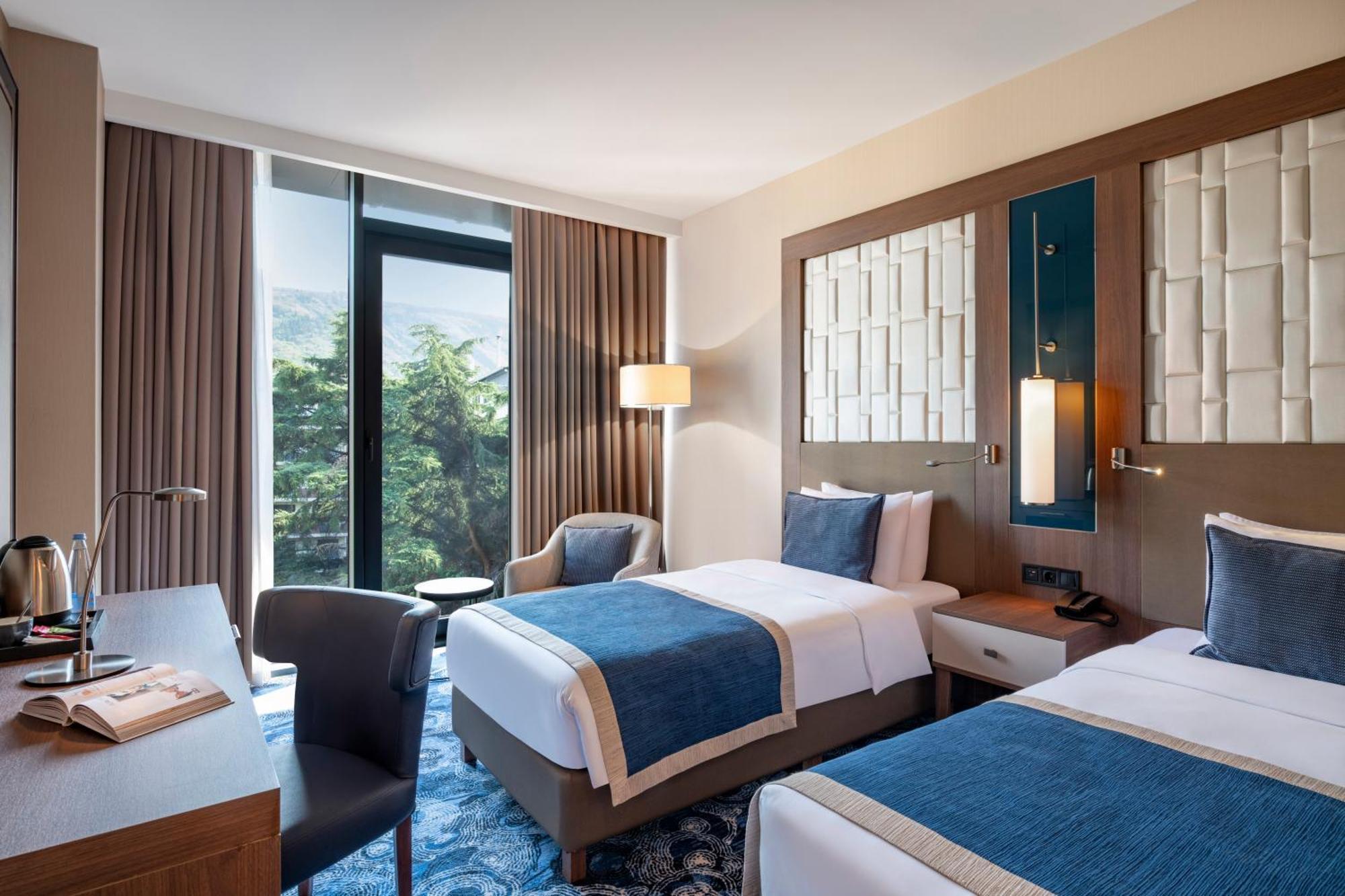 Tbilisi Philharmonic Hotel By Mercure Екстериор снимка