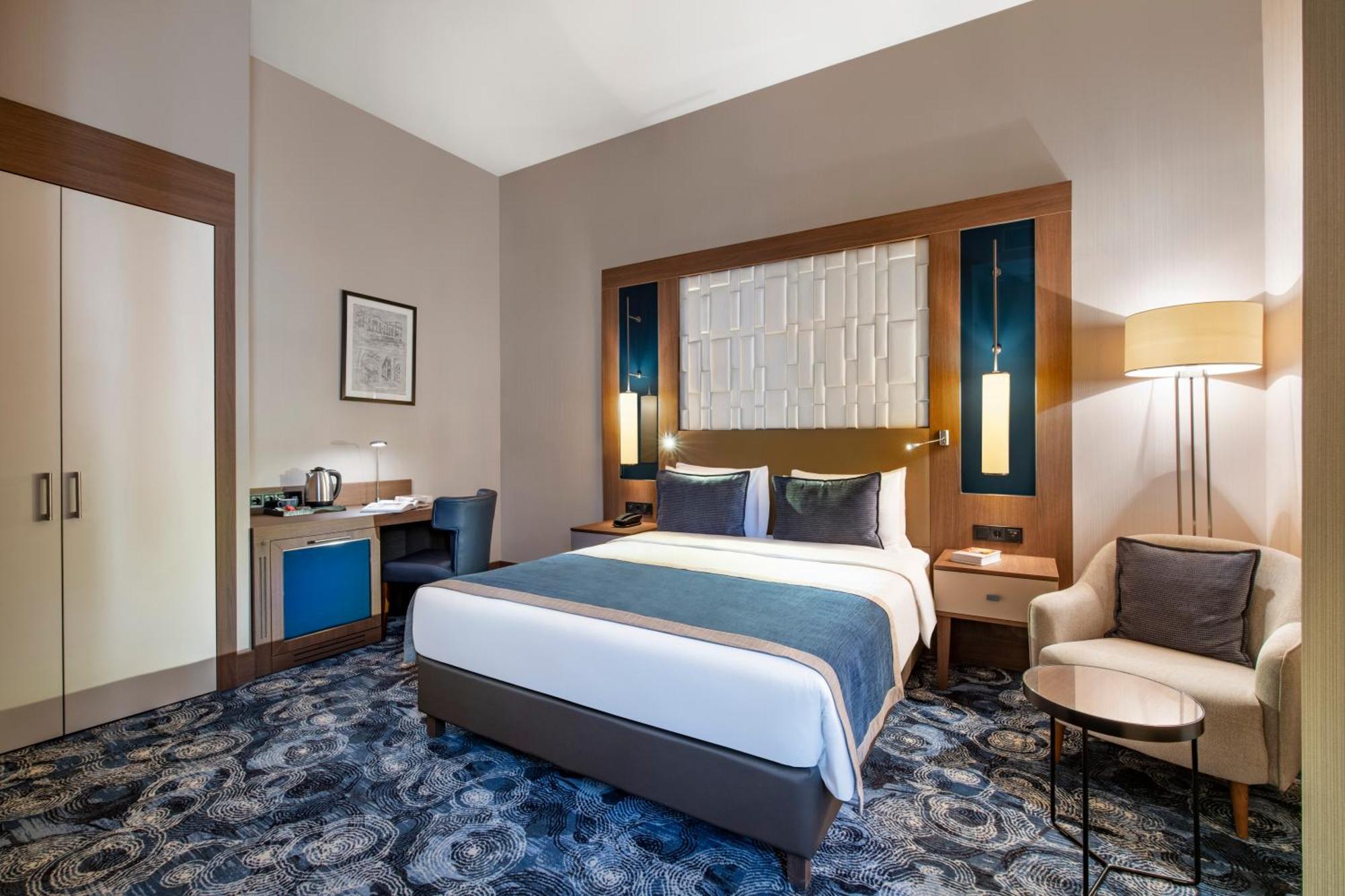 Tbilisi Philharmonic Hotel By Mercure Екстериор снимка